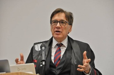 Foto Radu Grosu